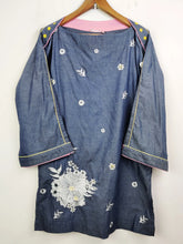 Buy online pre-used pre-loved 100% authentic & Original branded Mak (WBK-725) available in Pakistan. Top international brands avilable.