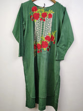 Buy online pre-used pre-loved 100% authentic & Original branded Mausummery (WBK-822) available in Pakistan. Top international brands avilable.