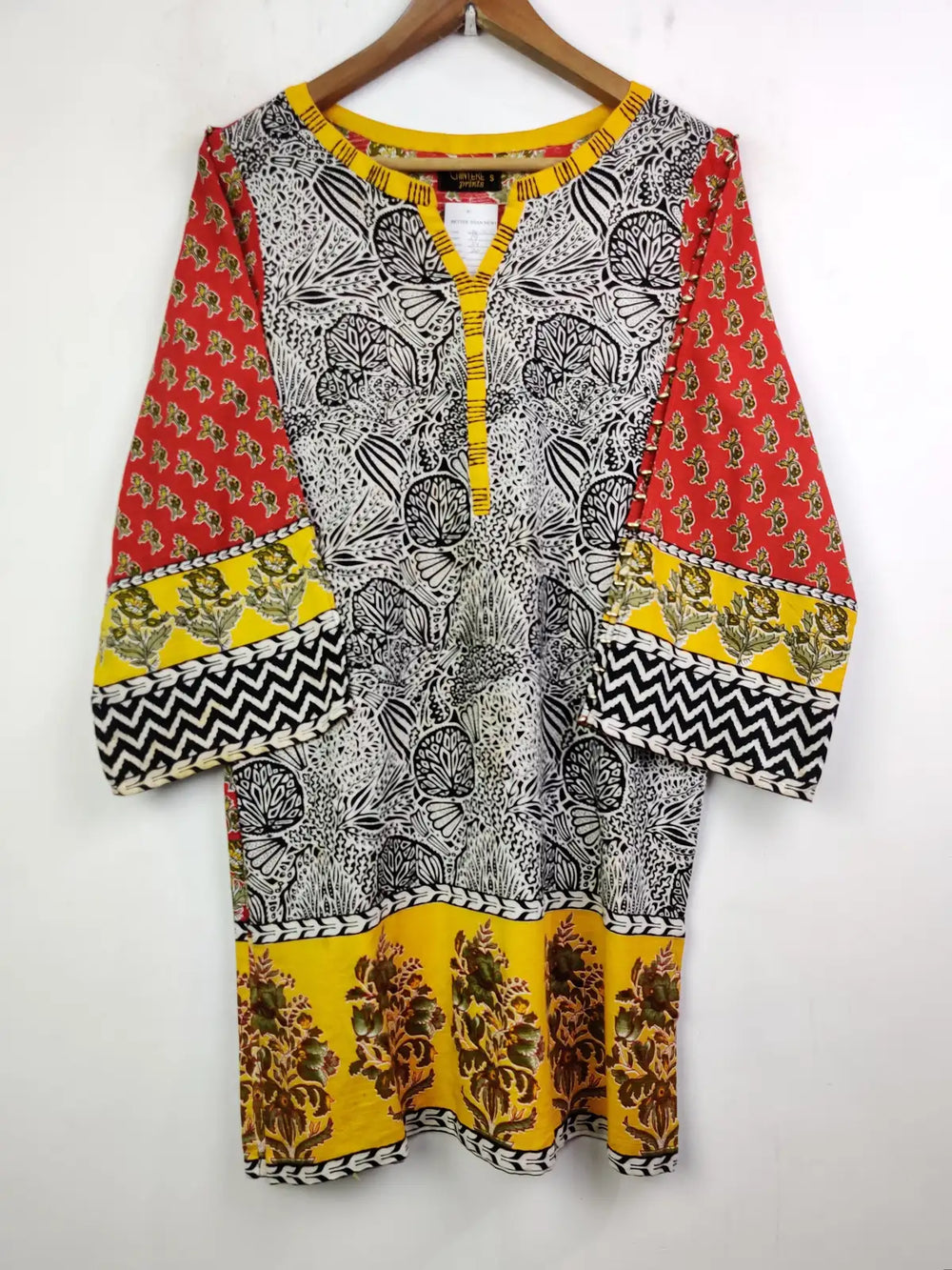 Buy online pre-used pre-loved 100% authentic & Original branded Chinyere (WBK-858) available in Pakistan. Top international brands avilable.