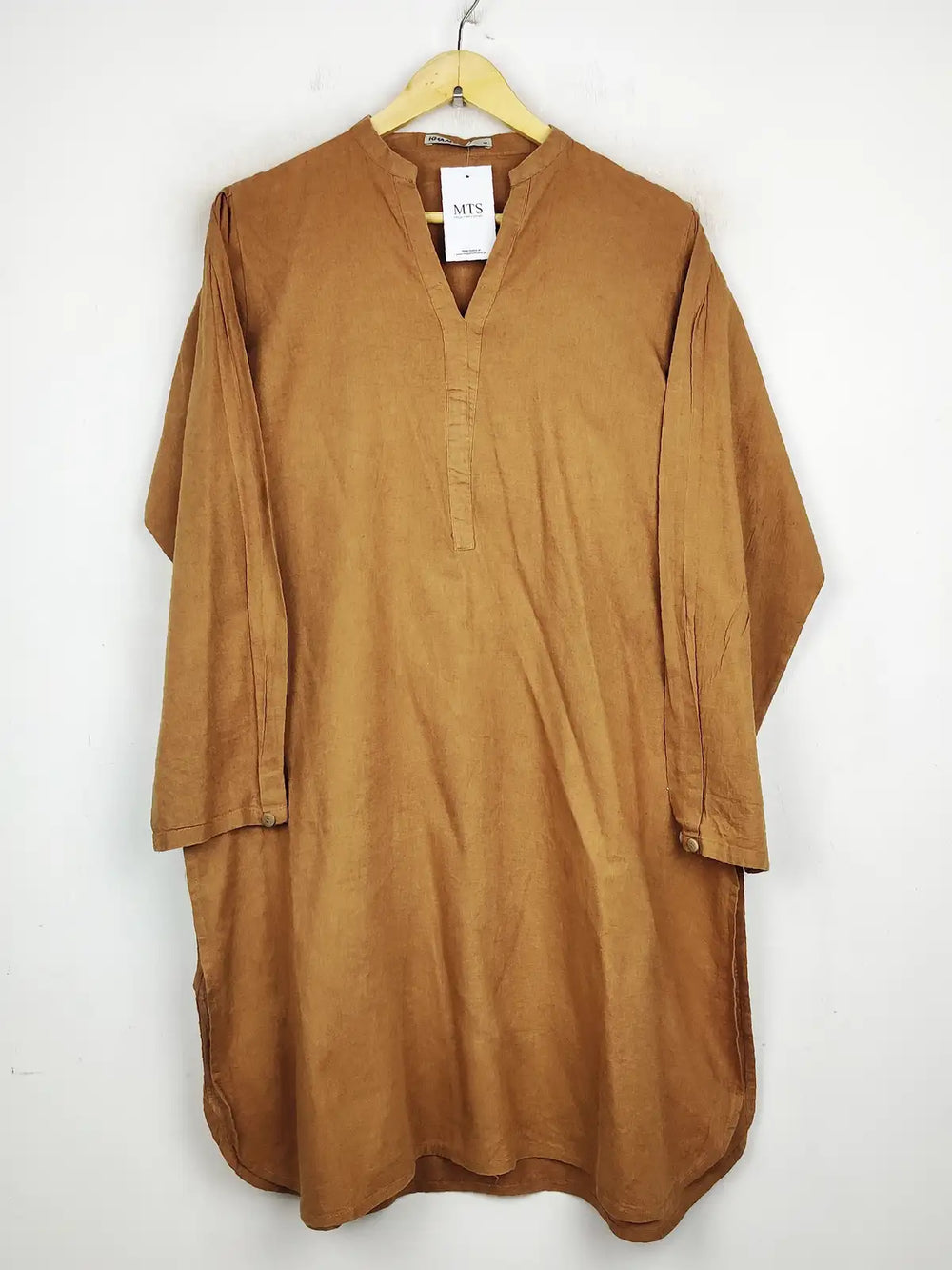 Buy online pre-used pre-loved 100% authentic & Original branded Khaadi (WBK-998) available in Pakistan. Top international brands avilable.