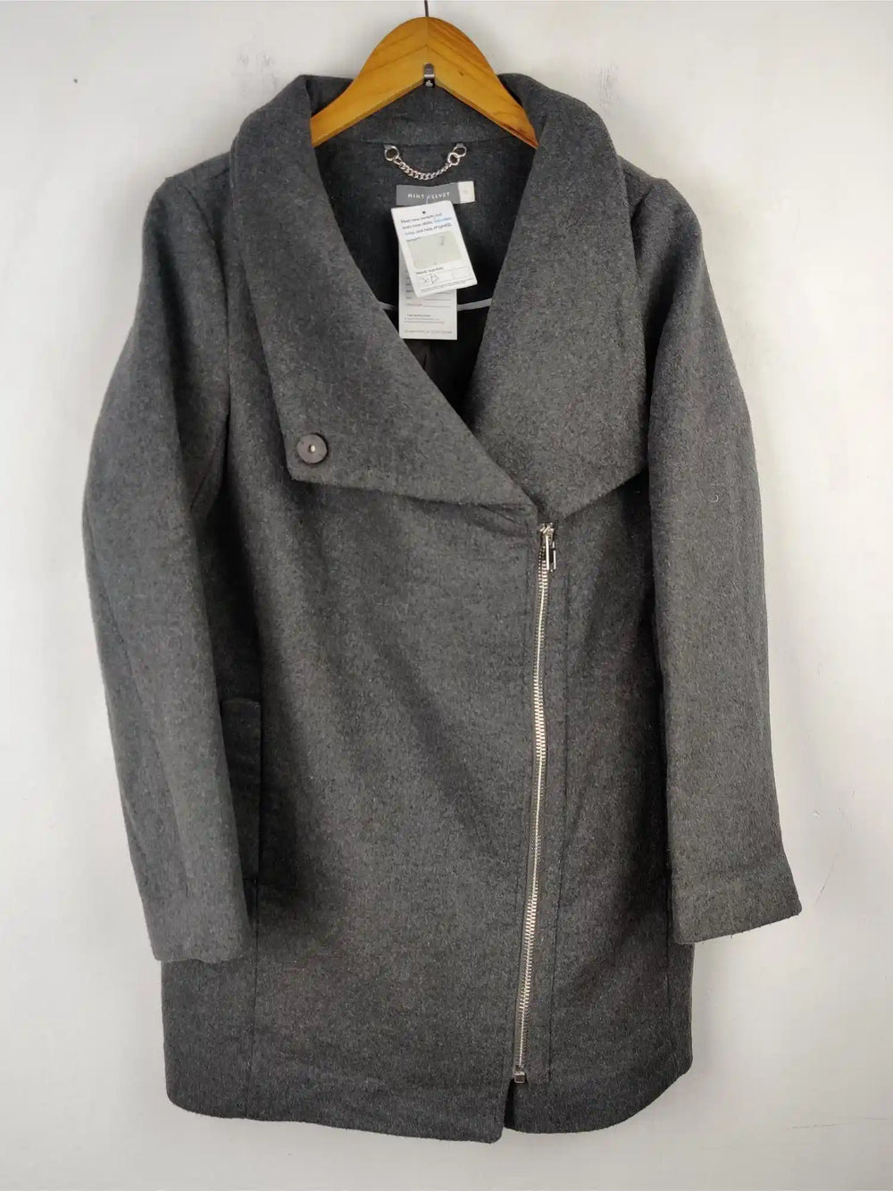 Buy online pre-used pre-loved 100% authentic & Original branded Mint Velvet (WC-1672) available in Pakistan. Top international brands avilable.