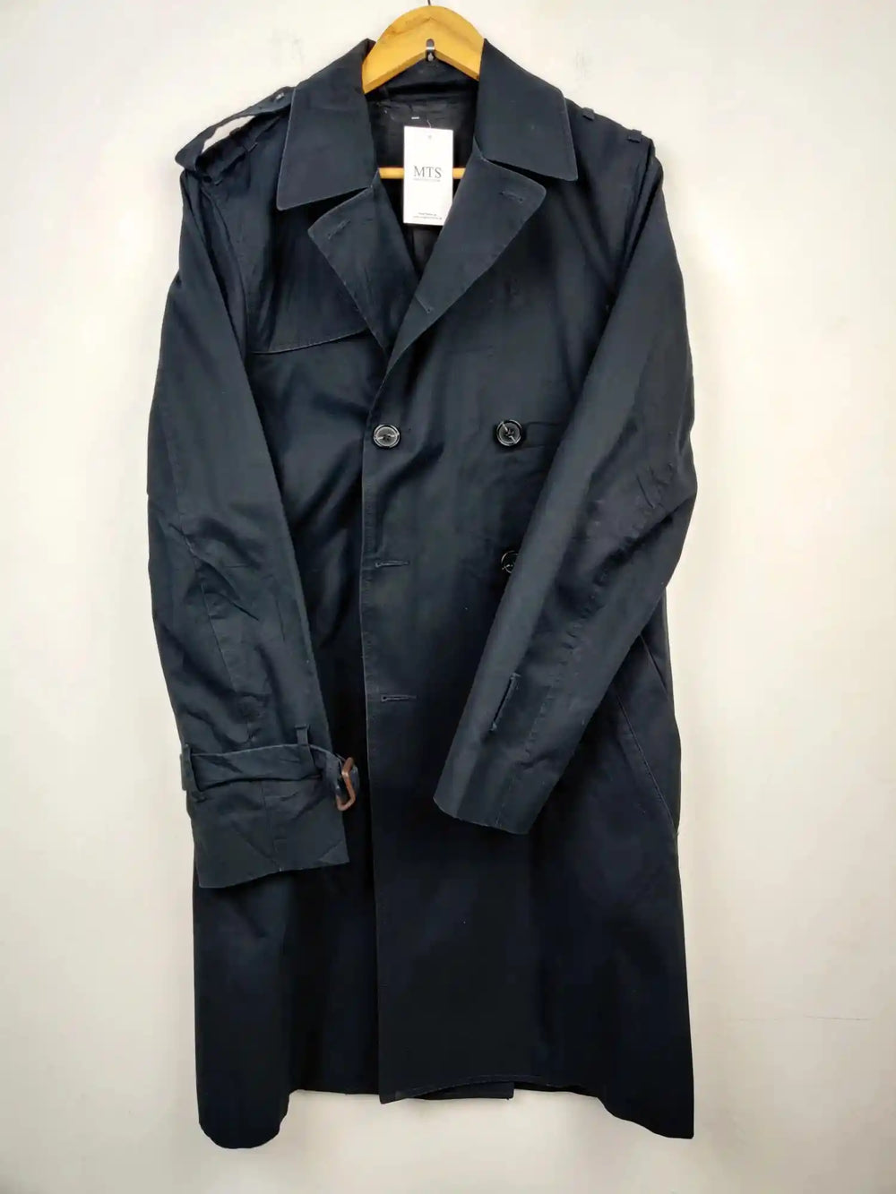 Buy online pre-used pre-loved 100% authentic & Original branded Wool Polyester (WC-1741) available in Pakistan. Top international brands avilable.