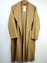 Buy online pre-used pre-loved 100% authentic & Original branded Boohoo (WC-1975) available in Pakistan. Top international brands avilable.