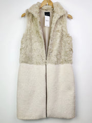 Buy online pre-used pre-loved 100% authentic & Original branded New Look (WC-2000) available in Pakistan. Top international brands avilable.