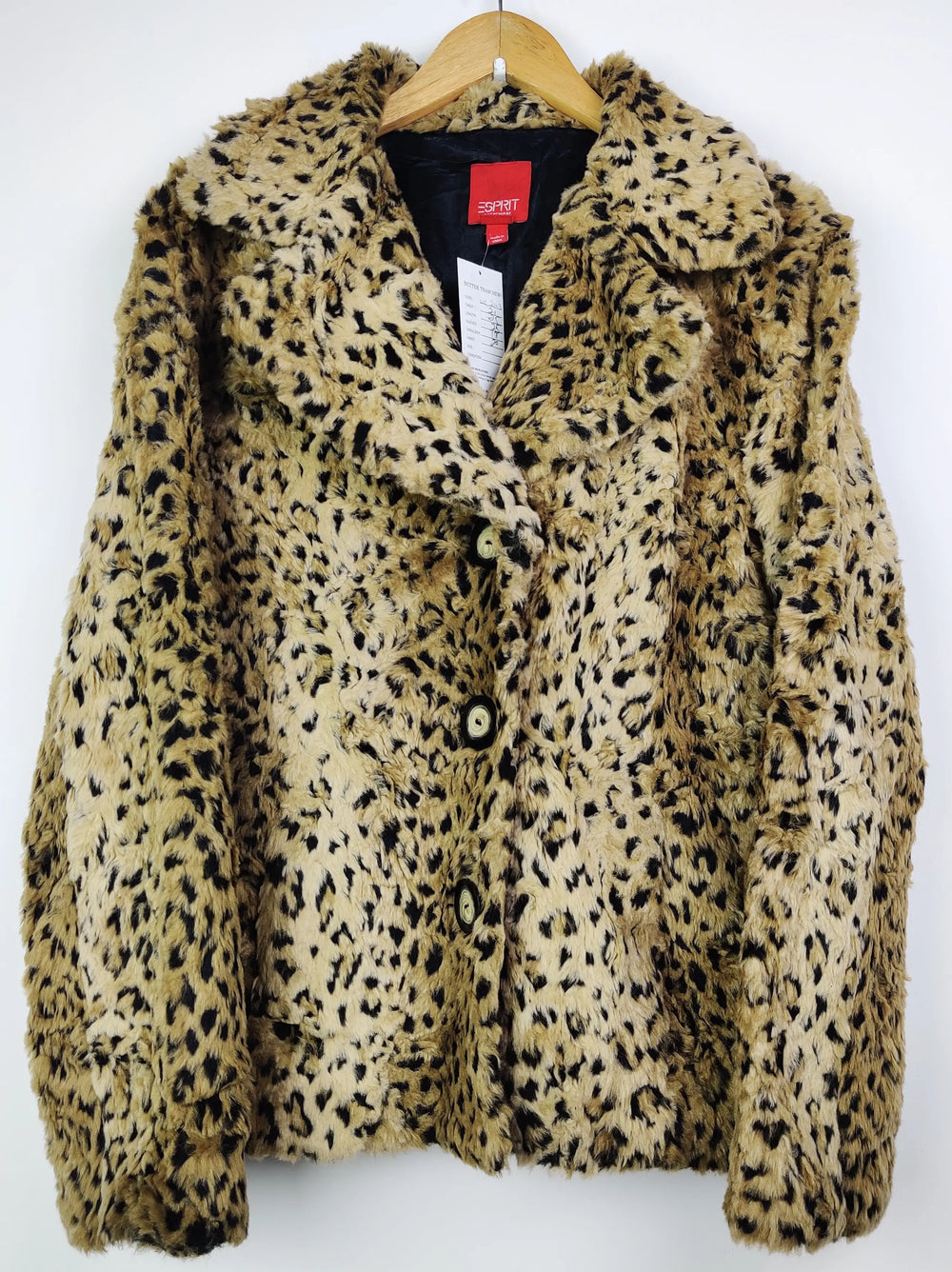 Buy online pre-used pre-loved 100% authentic & Original branded Esprit (WC-2003) available in Pakistan. Top international brands avilable.