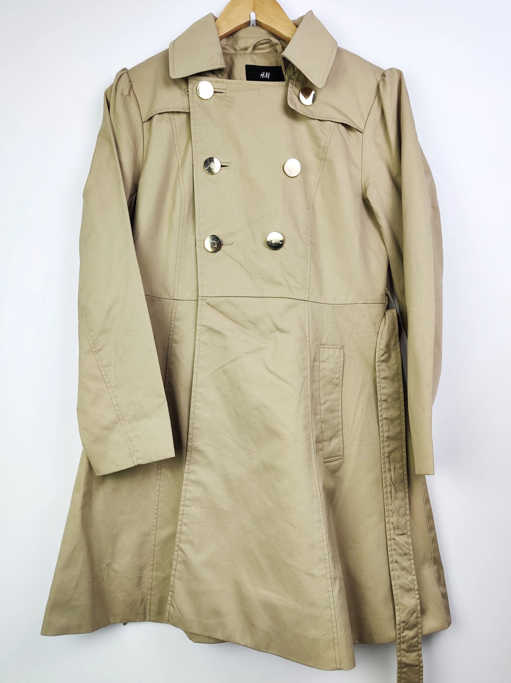 Buy online pre-used pre-loved 100% authentic & Original branded H&M (WC-2007) available in Pakistan. Top international brands avilable.