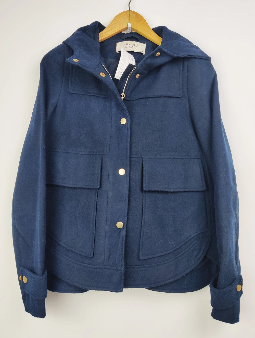 Buy online pre-used pre-loved 100% authentic & Original branded Zara (WC-2012) available in Pakistan. Top international brands avilable.