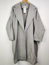 Buy online pre-used pre-loved 100% authentic & Original branded Stradivarius (WC-2027) available in Pakistan. Top international brands avilable.