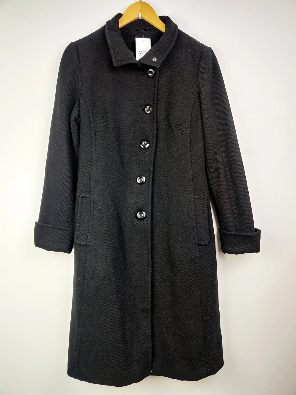 Buy online pre-used pre-loved 100% authentic & Original branded Dorothy Perkins (WC-2028) available in Pakistan. Top international brands avilable.