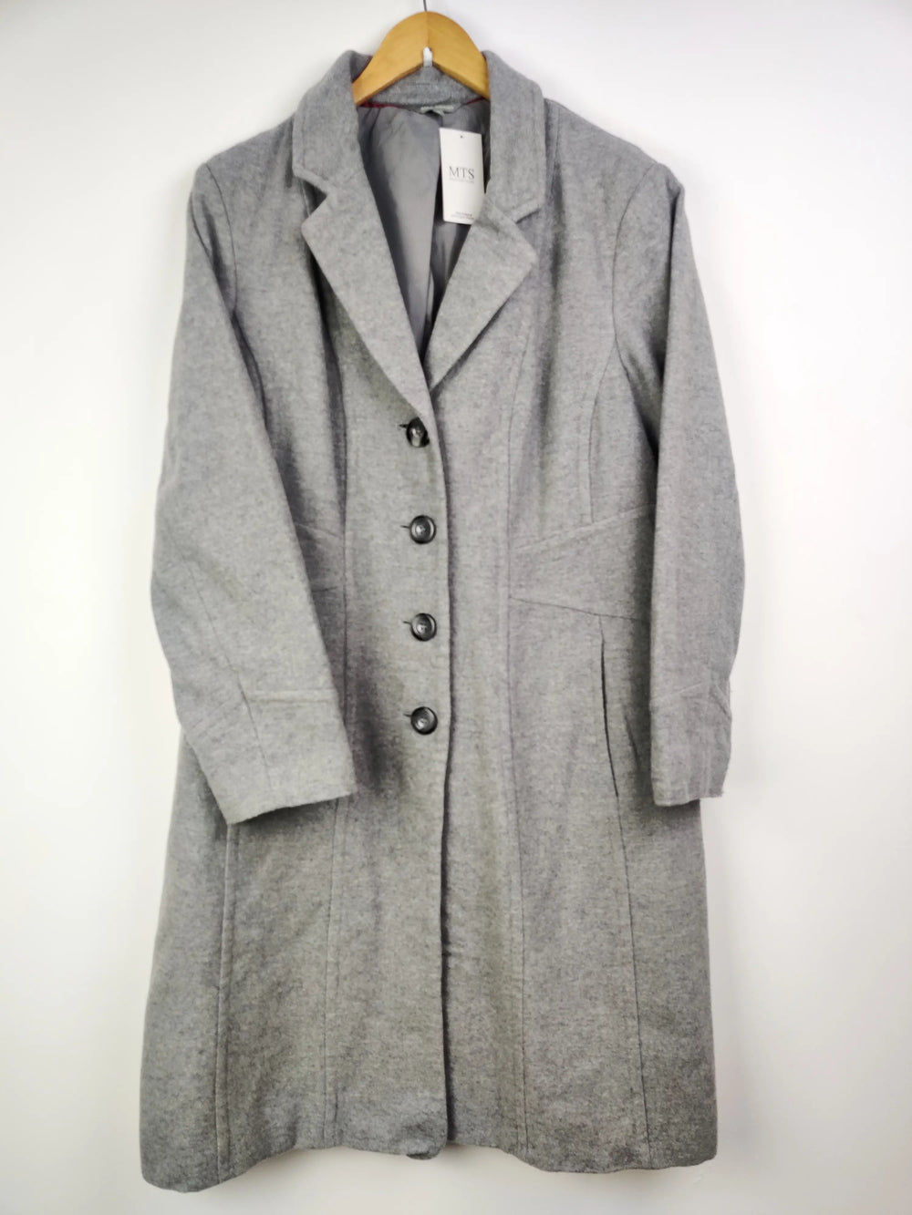 Buy online pre-used pre-loved 100% authentic & Original branded Marks & Spencer (WC-2032) available in Pakistan. Top international brands avilable.