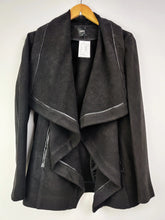 Buy online pre-used pre-loved 100% authentic & Original branded Oasis (WC-2048) available in Pakistan. Top international brands avilable.