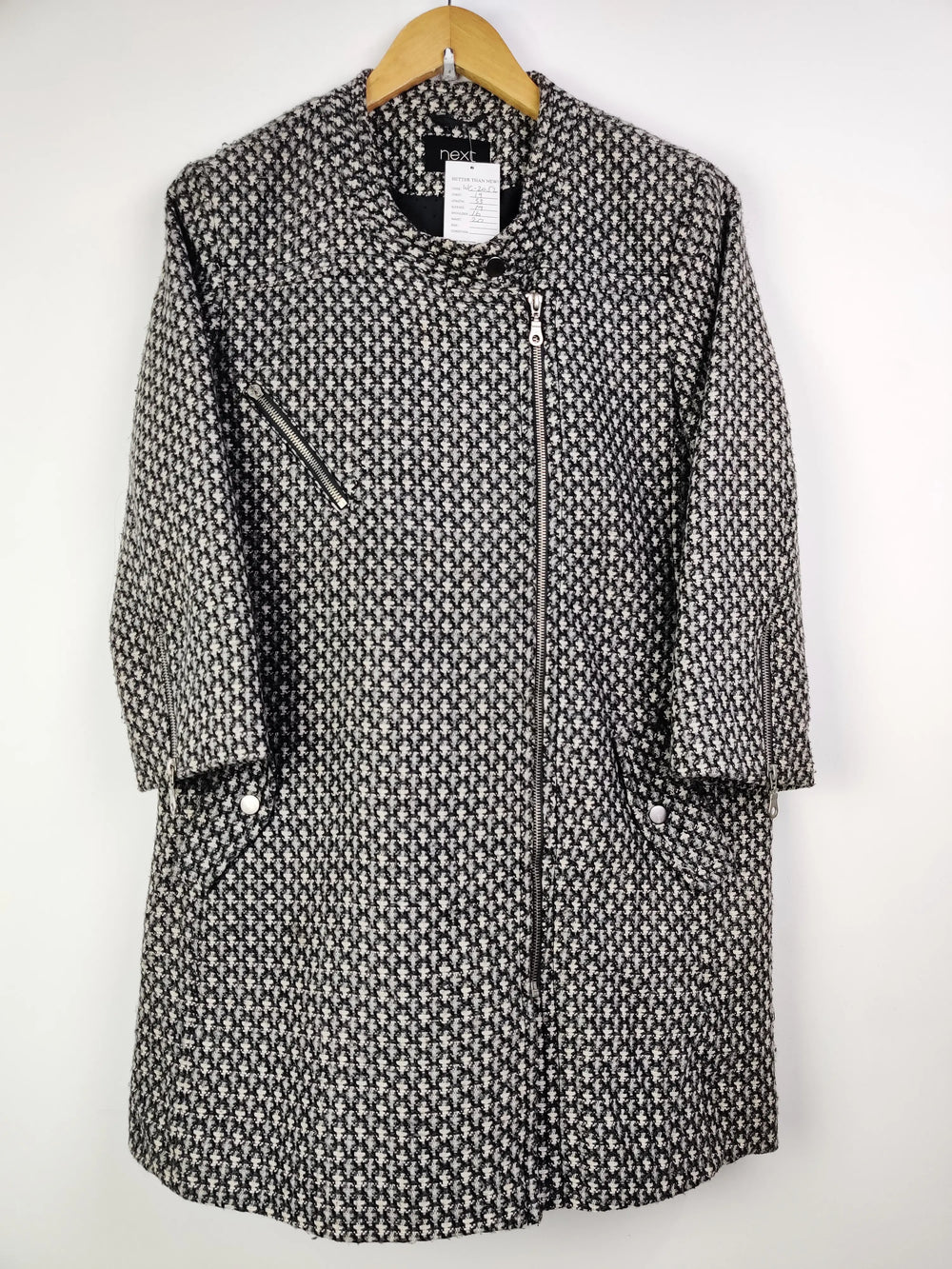 Buy online pre-used pre-loved 100% authentic & Original branded Next (WC-2052) available in Pakistan. Top international brands avilable.