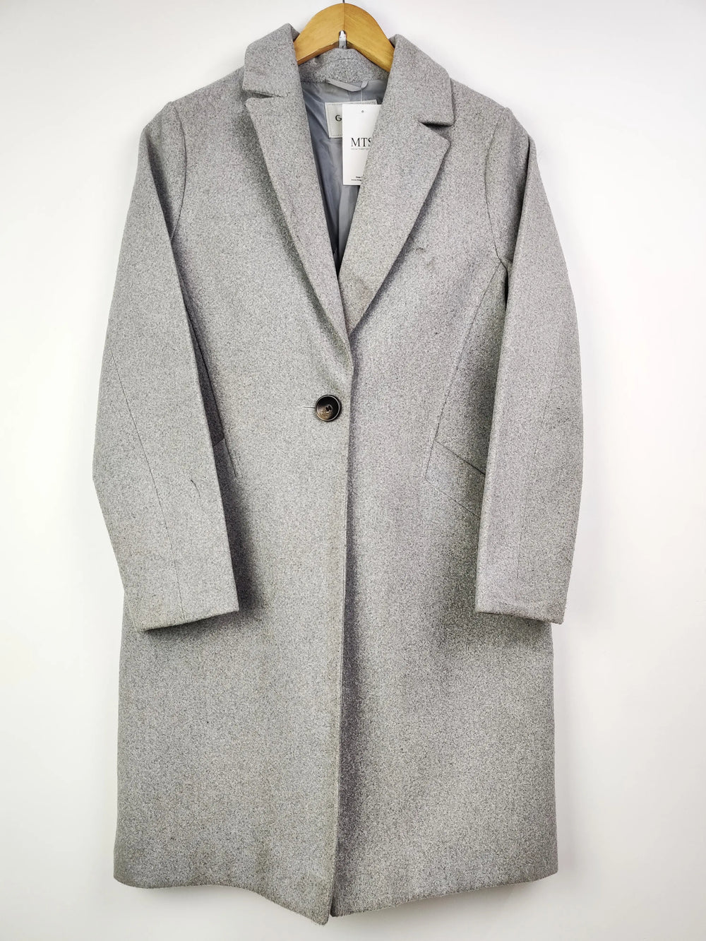 Buy online pre-used pre-loved 100% authentic & Original branded George (WC-2056) available in Pakistan. Top international brands avilable.