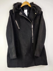 Buy online pre-used pre-loved 100% authentic & Original branded New Look (WC-2064) available in Pakistan. Top international brands avilable.