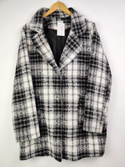 Buy online pre-used pre-loved 100% authentic & Original branded George (WC-2071) available in Pakistan. Top international brands avilable.