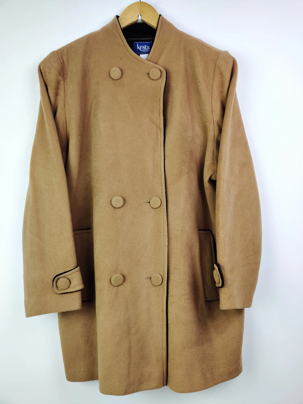 Buy online pre-used pre-loved 100% authentic & Original branded Kesta (WC-2074) available in Pakistan. Top international brands avilable.