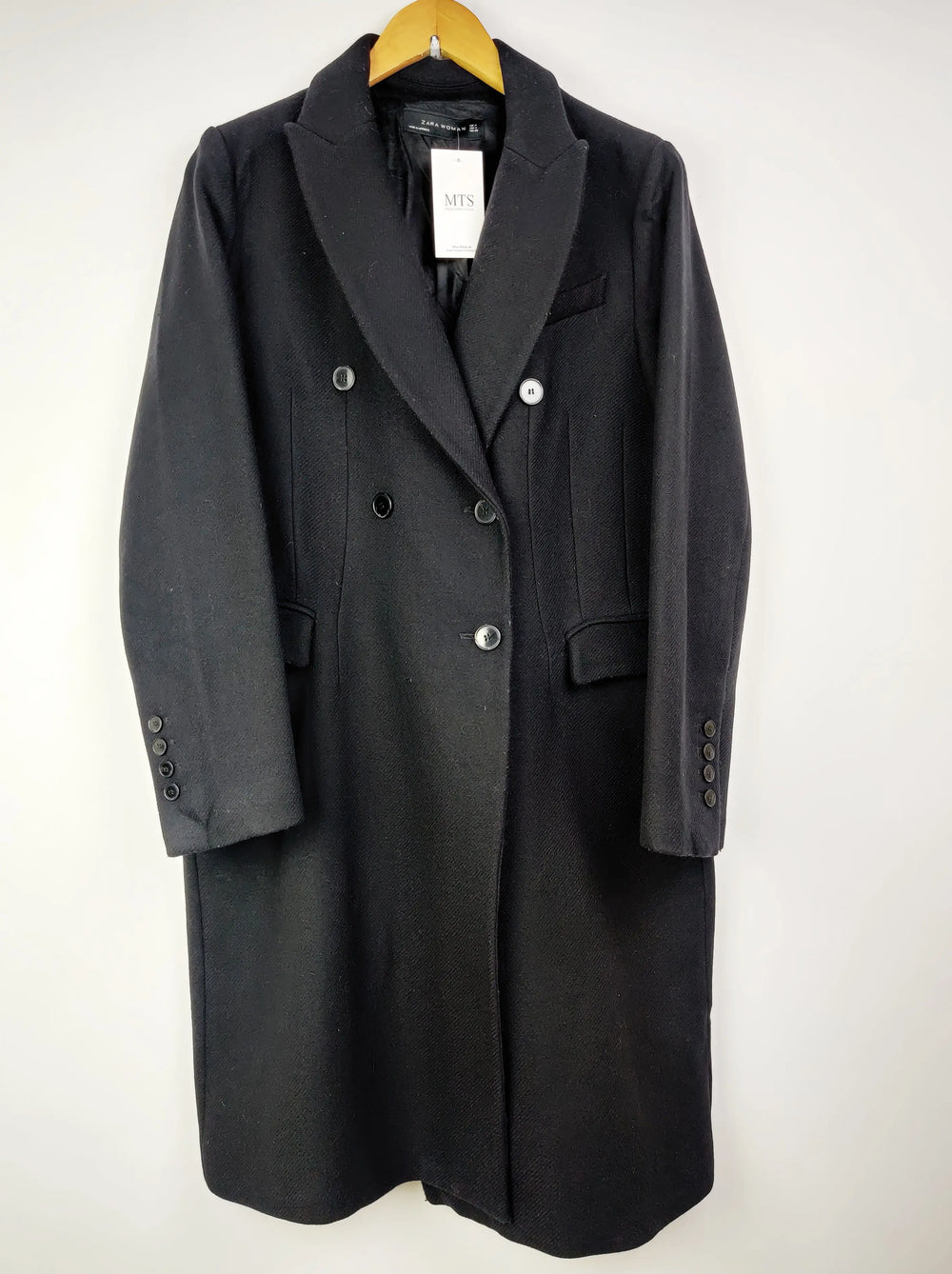 Buy online pre-used pre-loved 100% authentic & Original branded Zara (WC-2100) available in Pakistan. Top international brands avilable.