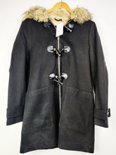 Buy online pre-used pre-loved 100% authentic & Original branded F&F (WC-2130) available in Pakistan. Top international brands avilable.