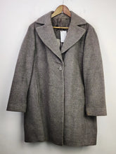 Buy online pre-used pre-loved 100% authentic & Original branded Autograph (WC-2365) available in Pakistan. Top international brands avilable.