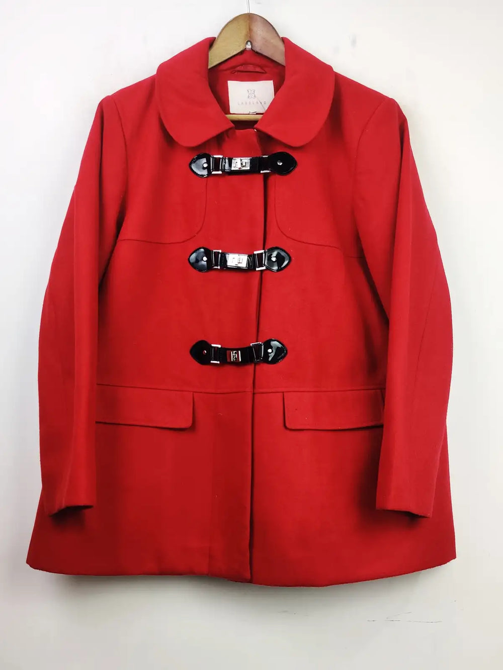 Buy online pre-used pre-loved 100% authentic & Original branded Lake Land (WC-2385) available in Pakistan. Top international brands avilable.