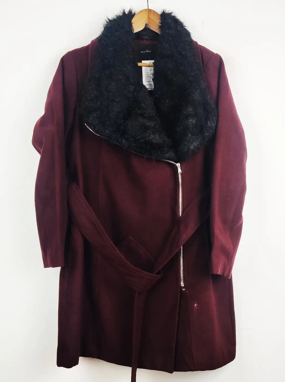 Buy online pre-used pre-loved 100% authentic & Original branded New Look (WC-2436) available in Pakistan. Top international brands avilable.