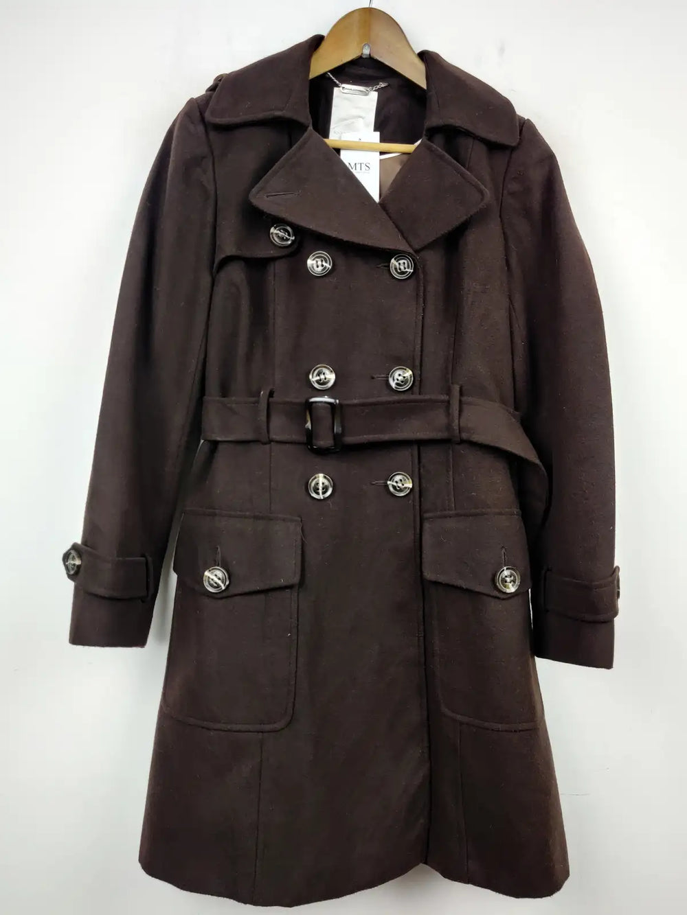 Buy online pre-used pre-loved 100% authentic & Original branded Rocha John Rocha (WC-2469) available in Pakistan. Top international brands avilable.