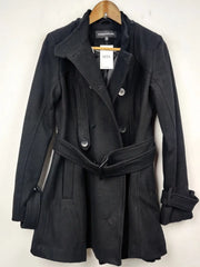 Buy online pre-used pre-loved 100% authentic & Original branded Warehouse (WC-2471) available in Pakistan. Top international brands avilable.