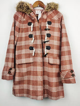 Buy online pre-used pre-loved 100% authentic & Original branded Tu (WC-2498) available in Pakistan. Top international brands avilable.