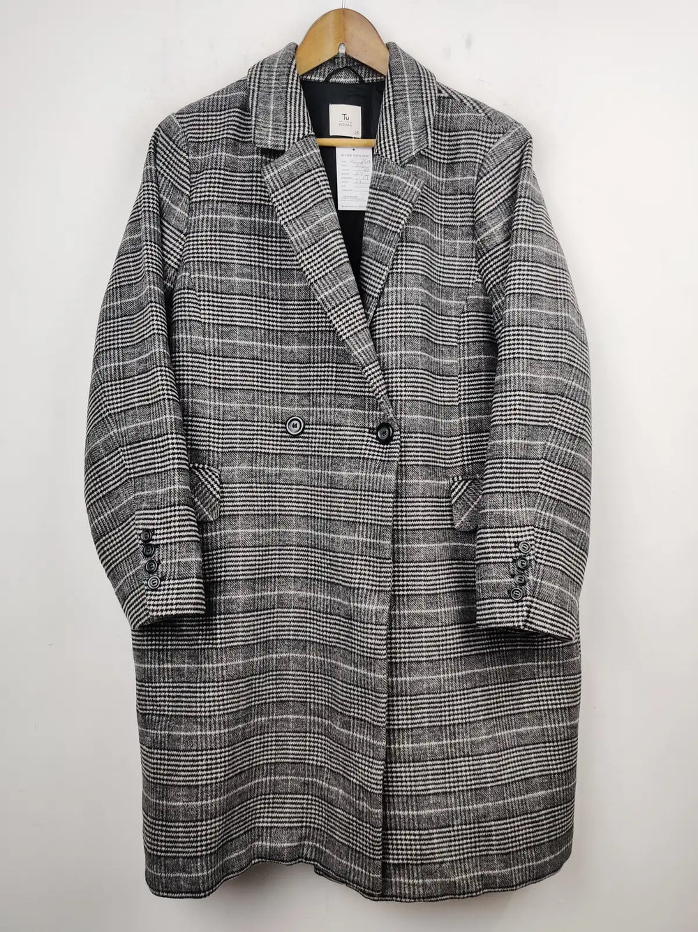 Buy online pre-used pre-loved 100% authentic & Original branded Tu (WC-2519) available in Pakistan. Top international brands avilable.