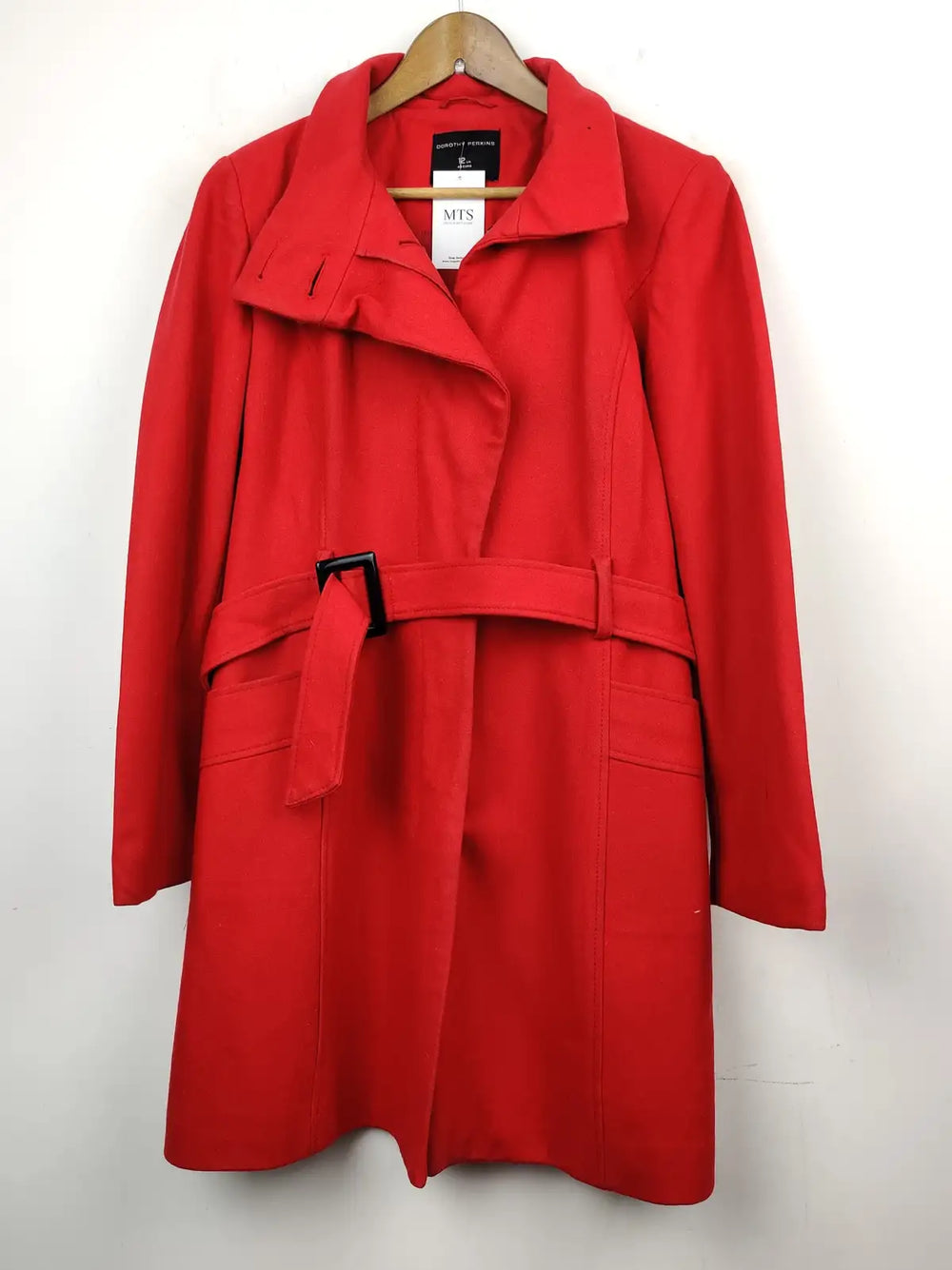 Buy online pre-used pre-loved 100% authentic & Original branded Dorothy Perkins (WC-2527) available in Pakistan. Top international brands avilable.