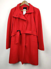 Buy online pre-used pre-loved 100% authentic & Original branded Dorothy Perkins (WC-2527) available in Pakistan. Top international brands avilable.