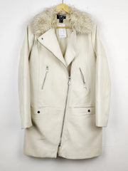 Buy online pre-used pre-loved 100% authentic & Original branded H&M (WC-2537) available in Pakistan. Top international brands avilable.