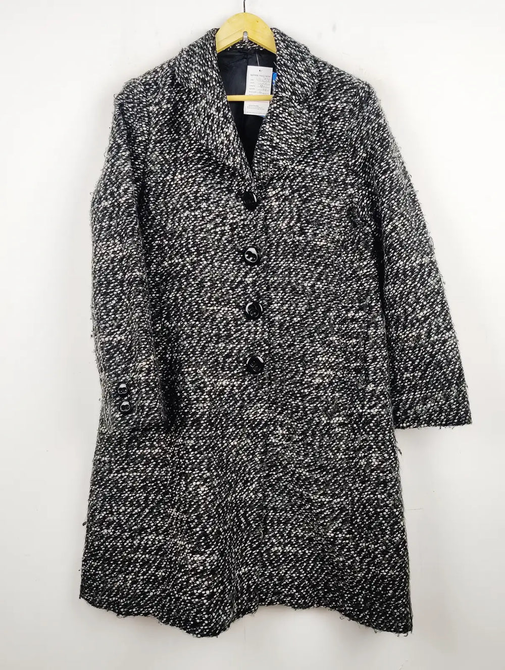 Buy online pre-used pre-loved 100% authentic & Original branded Unknown Brand (WC-2547) available in Pakistan. Top international brands avilable.