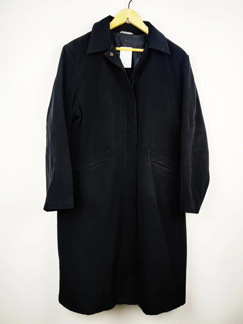 Buy online pre-used pre-loved 100% authentic & Original branded Marks & Spencer (WC-2603) available in Pakistan. Top international brands avilable.