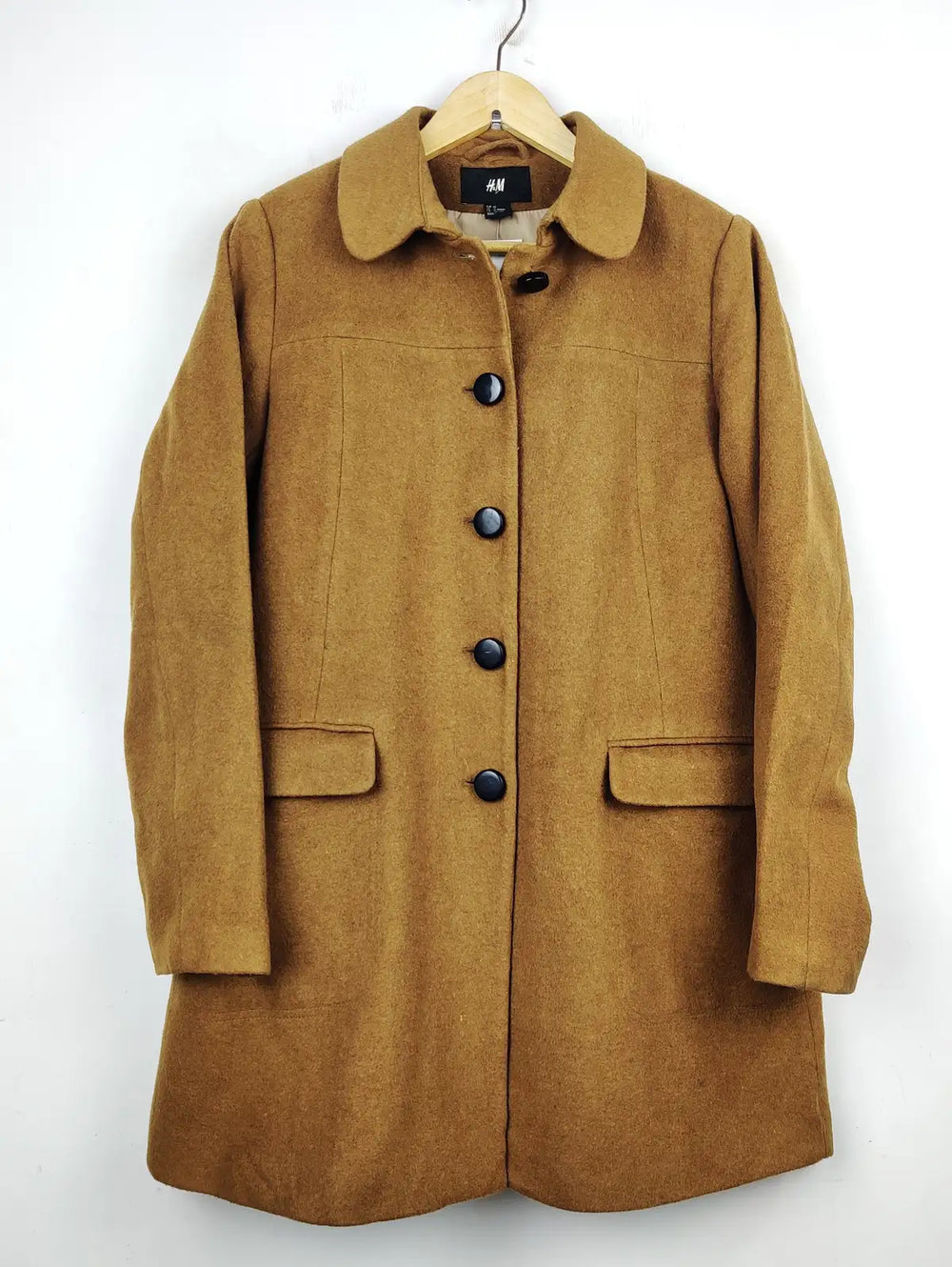 Buy online pre-used pre-loved 100% authentic & Original branded H&M (WC-2604) available in Pakistan. Top international brands avilable.