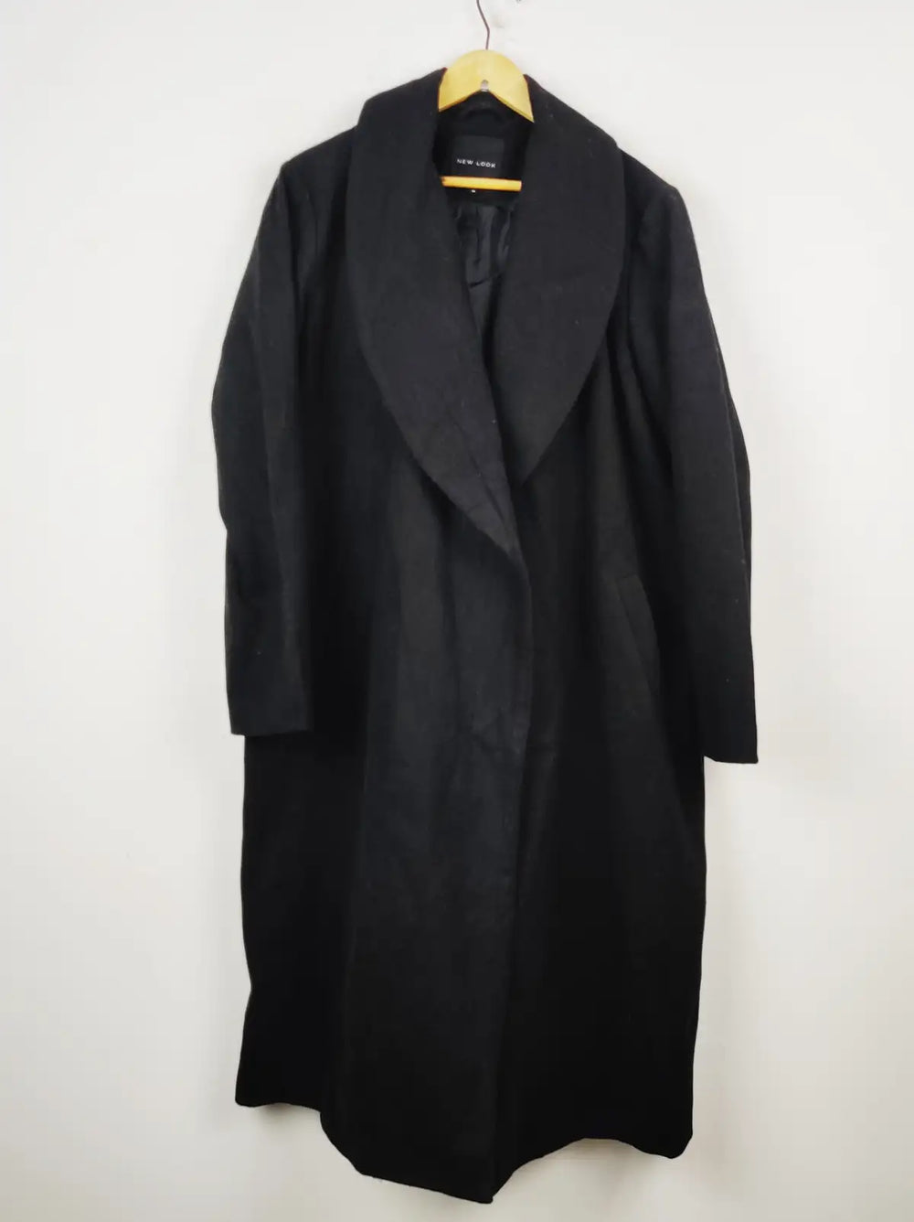 Buy online pre-used pre-loved 100% authentic & Original branded New Look (WC-2622) available in Pakistan. Top international brands avilable.