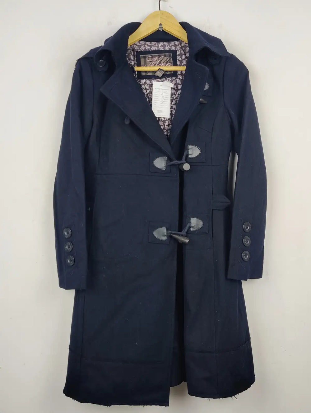 Buy online pre-used pre-loved 100% authentic & Original branded Mango (WC-2623) available in Pakistan. Top international brands avilable.