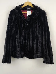 Buy online pre-used pre-loved 100% authentic & Original branded George (WC-2639) available in Pakistan. Top international brands avilable.