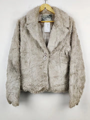 Buy online pre-used pre-loved 100% authentic & Original branded Tammy (WC-2640) available in Pakistan. Top international brands avilable.