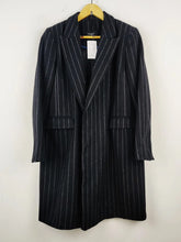 Buy online pre-used pre-loved 100% authentic & Original branded Autograph (WC-2648) available in Pakistan. Top international brands avilable.