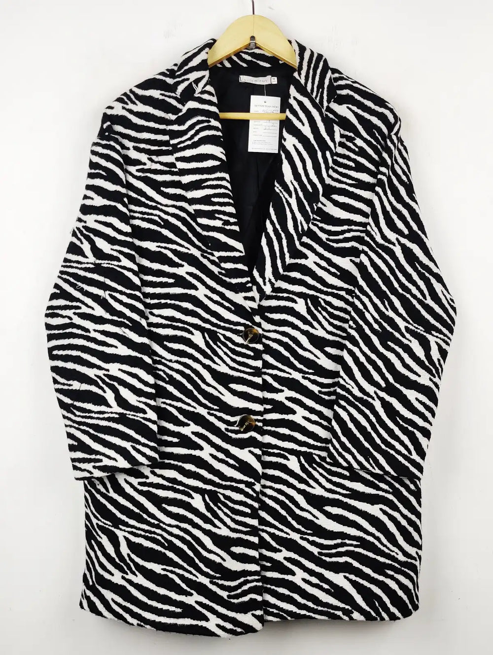 Buy online pre-used pre-loved 100% authentic & Original branded Unknown Brand (WC-2694) available in Pakistan. Top international brands avilable.