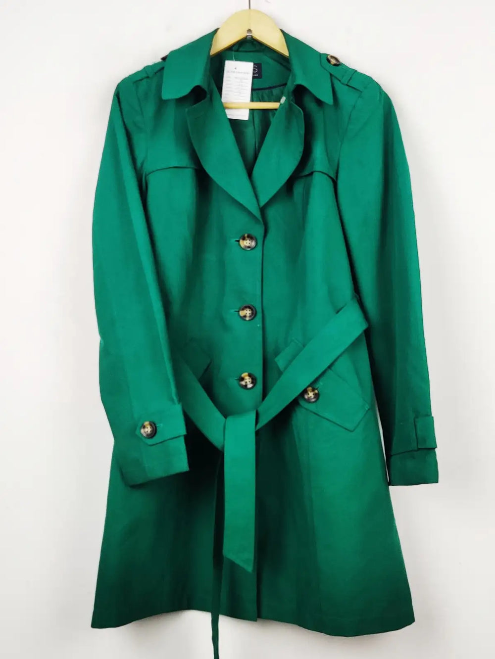 Buy online pre-used pre-loved 100% authentic & Original branded Marks & Spencer (WC-2929) available in Pakistan. Top international brands avilable.