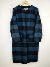 Buy online pre-used pre-loved 100% authentic & Original branded Anthology (WC-2987) available in Pakistan. Top international brands avilable.