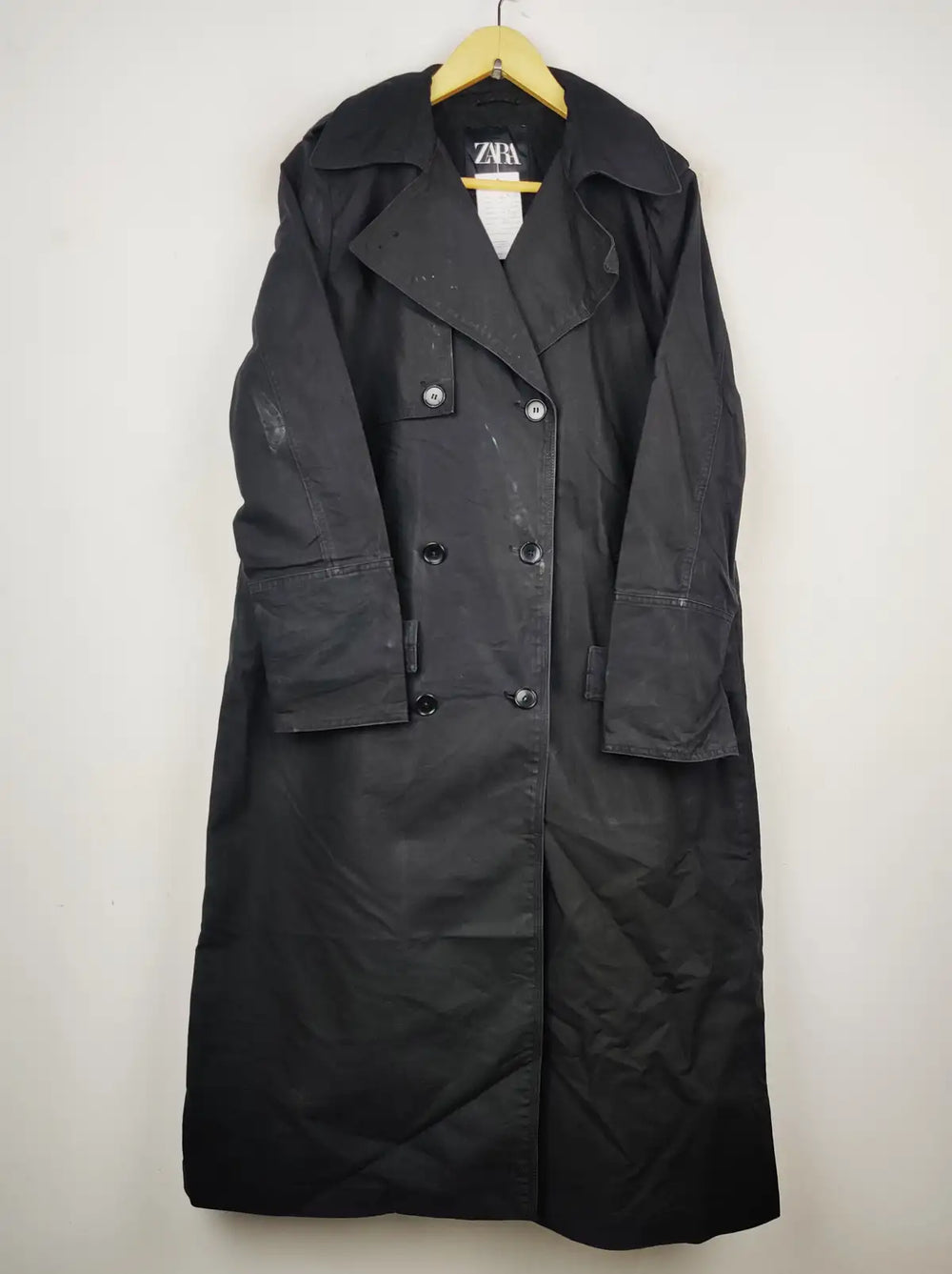 Buy online pre-used pre-loved 100% authentic & Original branded Zara (WC-3004) available in Pakistan. Top international brands avilable.