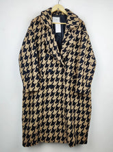 Buy online pre-used pre-loved 100% authentic & Original branded George (WC-3012) available in Pakistan. Top international brands avilable.