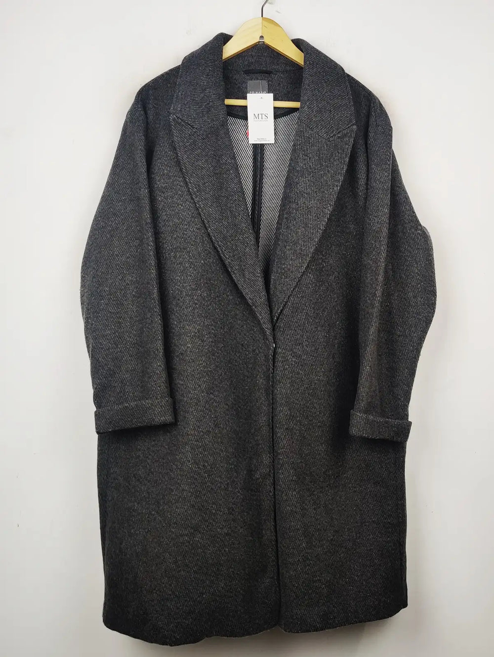 Buy online pre-used pre-loved 100% authentic & Original branded Primark (WC-3189) available in Pakistan. Top international brands avilable.