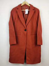 Buy online pre-used pre-loved 100% authentic & Original branded Unknown Brand (WC-3194) available in Pakistan. Top international brands avilable.