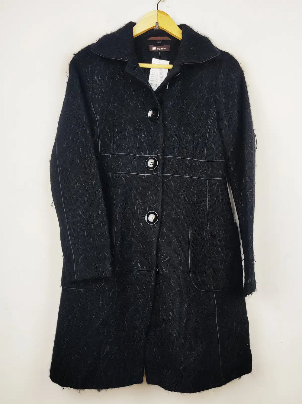 Buy online pre-used pre-loved 100% authentic & Original branded Monton (WC-3256) available in Pakistan. Top international brands avilable.