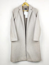 Buy online pre-used pre-loved 100% authentic & Original branded Zara (WC-3405) available in Pakistan. Top international brands avilable.