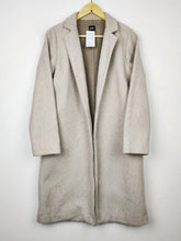 Buy online pre-used pre-loved 100% authentic & Original branded Zara (WC-3466) available in Pakistan. Top international brands avilable.